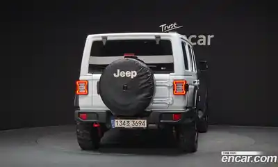 Jeep Wrangler 2022 2.0 гидро в Москве № 1014965, миниатюра 4