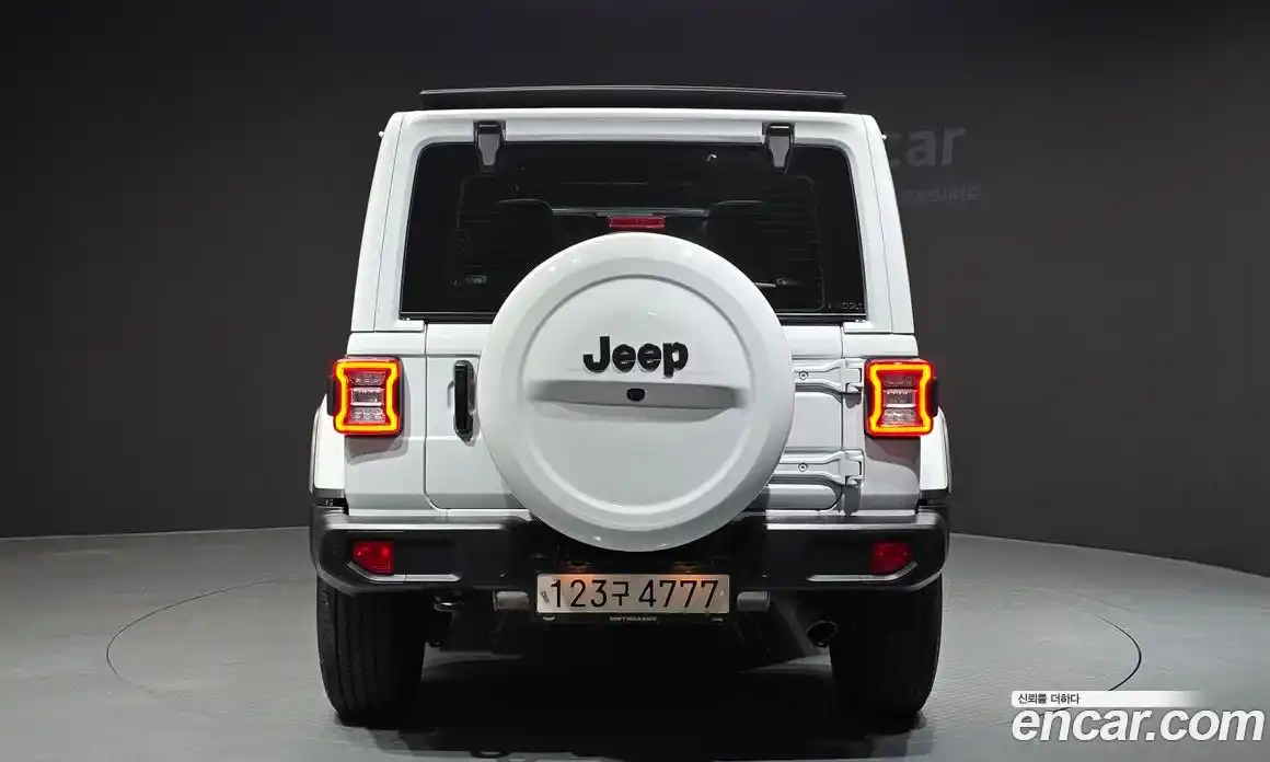 Jeep Wrangler 2021 2.0 гидро в Москве № 1015036, фото 4