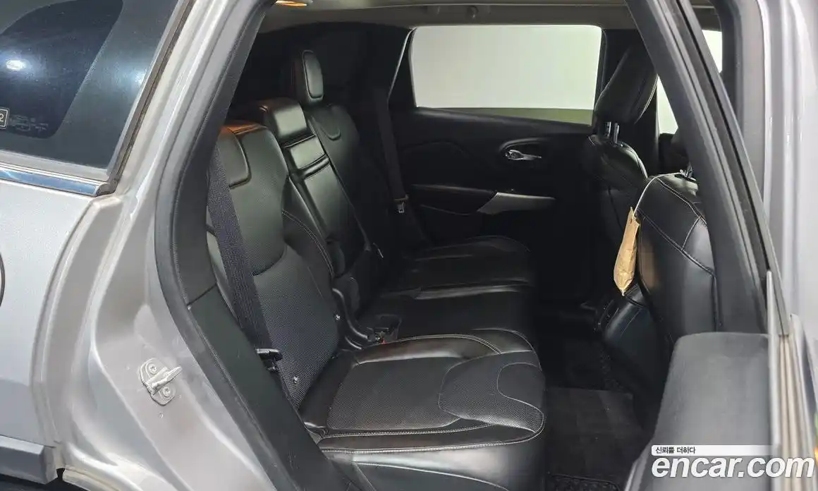 Jeep Cherokee 2018 2.2 гидро в Москве № 1015093, фото 12