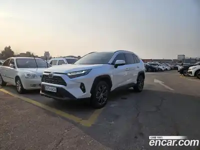 Toyota RAV4 2024 2.5 гидро в Москве № 1015171, миниатюра 2