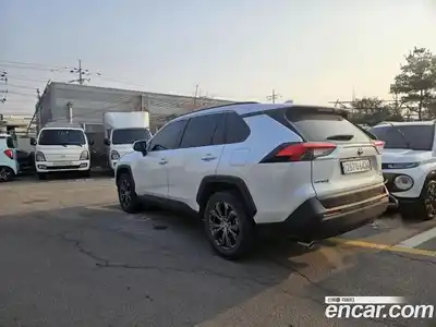 Toyota RAV4 2024 2.5 гидро в Москве № 1015171, миниатюра 4