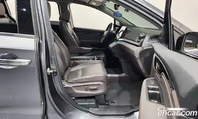 Honda Odyssey 2019 3.5 гидро в Москве № 1015369, миниатюра 11