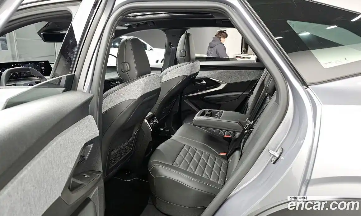 Peugeot 3008 2025 1.2 гидро в Москве № 1015776, фото 11