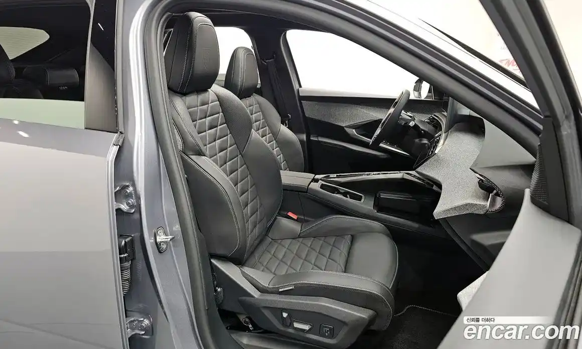 Peugeot 3008 2025 1.2 гидро в Москве № 1015776, фото 12