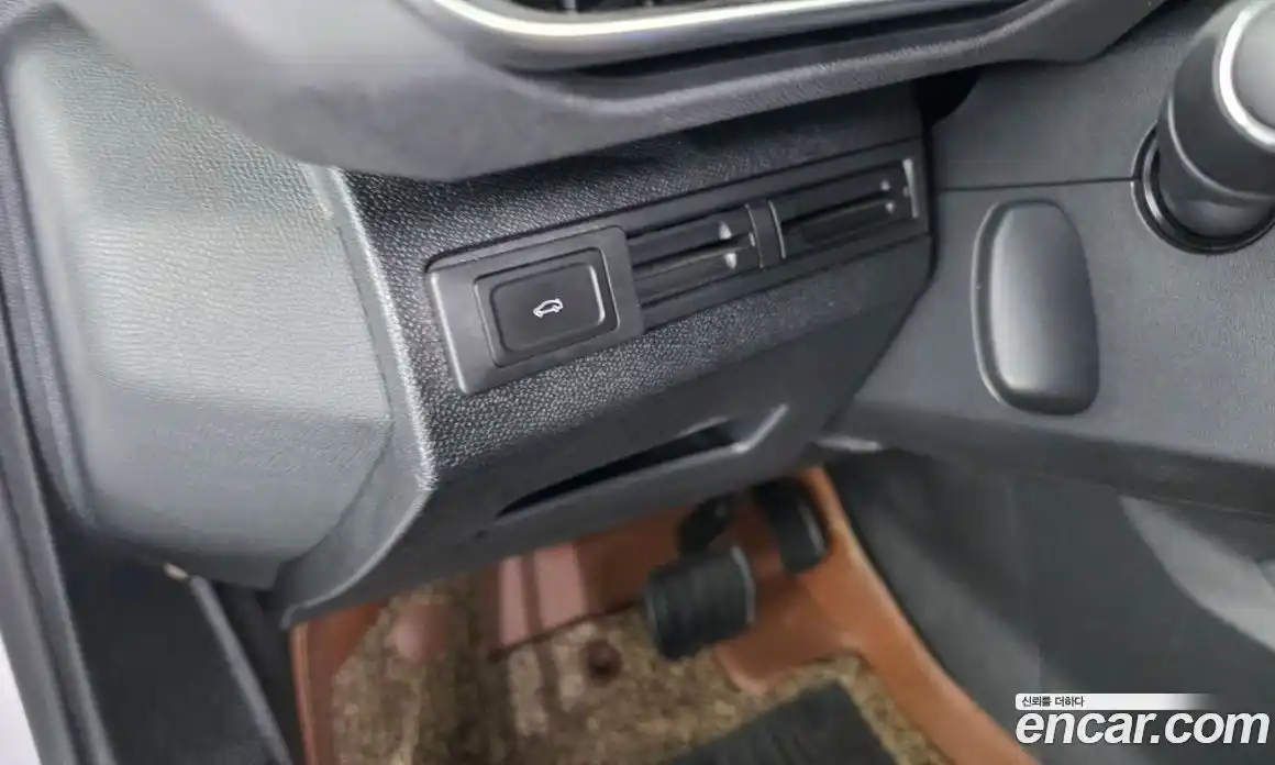 Peugeot 3008 2017 1.6 гидро в Москве № 1015809, фото 17