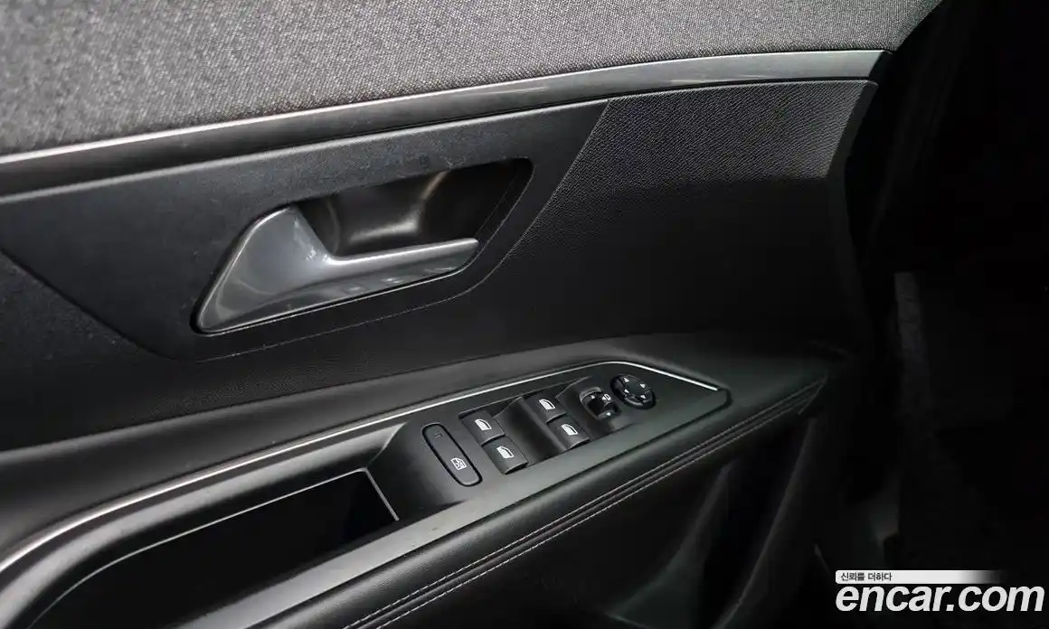 Peugeot 3008 2017 1.6 гидро в Москве № 1015823, фото 17