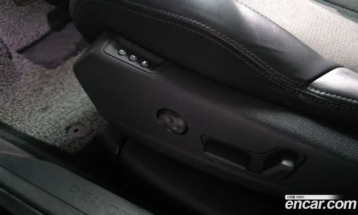 Peugeot 3008 2017 1.6 гидро в Москве № 1015823, фото 18