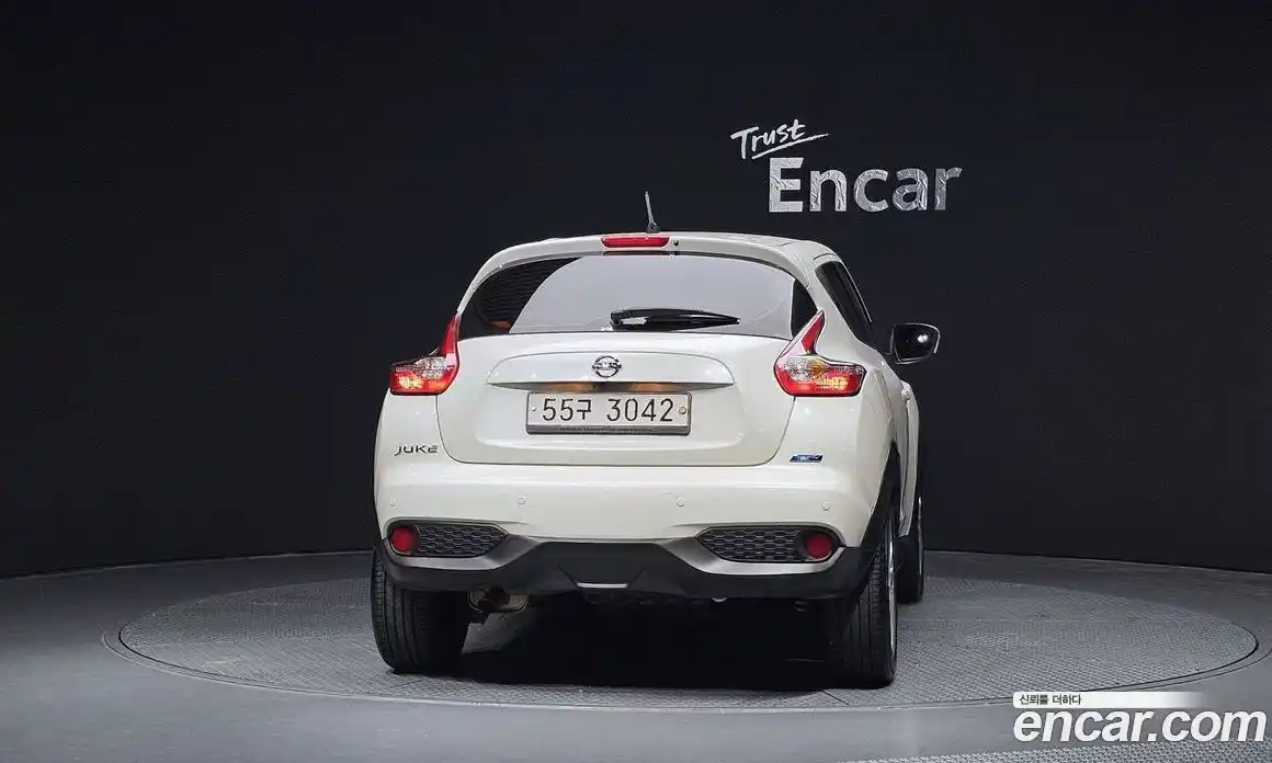 Nissan Juke 2017 1.6 гидро в Москве № 1015915, фото 4