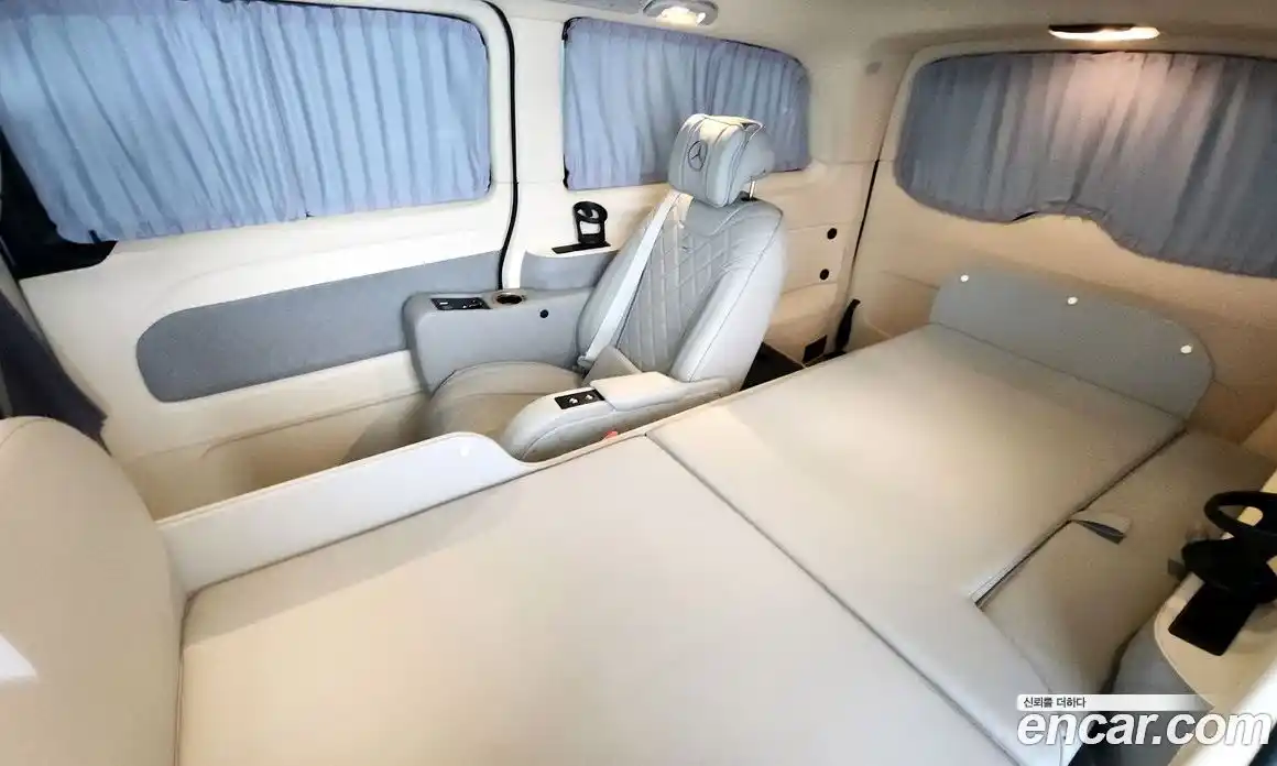 Mercedes-Benz V-Class 2020 2.0 гидро в Москве № 137566, фото 12