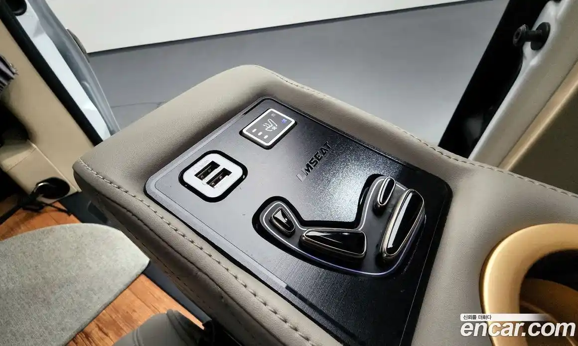 Mercedes-Benz V-Class 2020 2.0 гидро в Москве № 137566, фото 19