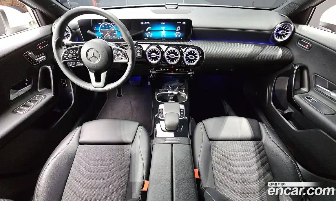 Mercedes-Benz A-Class 2020 2.0 гидро в Москве № 138289, фото 7