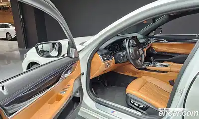 BMW 7-Series 2022 3.0 гидро в Москве № 154924, миниатюра 11