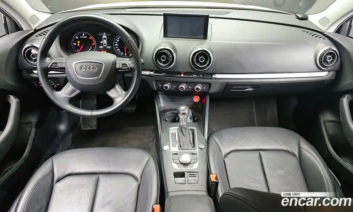Audi A3 2015 1.6 гидро в Москве № 158273, фото 7