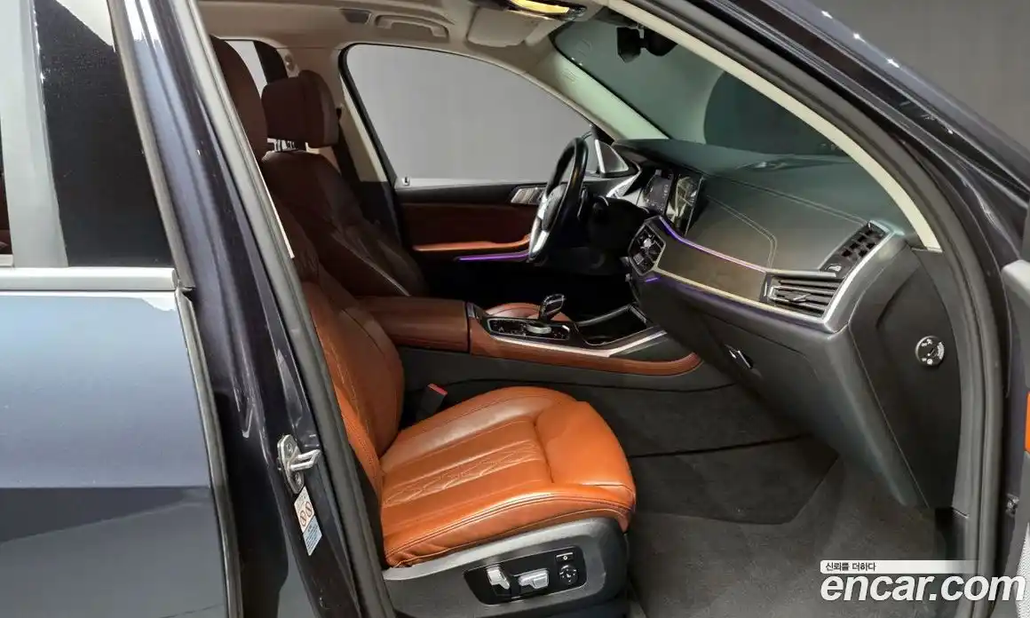 BMW X7 2021 3.0 гидро в Москве № 158466, фото 11