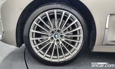BMW 7-Series 2021 3.0 гидро в Москве № 159125, миниатюра 5