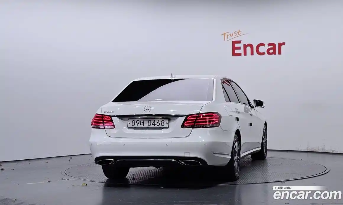 Mercedes-Benz E-Class 2015 2.0 гидро в Москве № 160719, фото 4