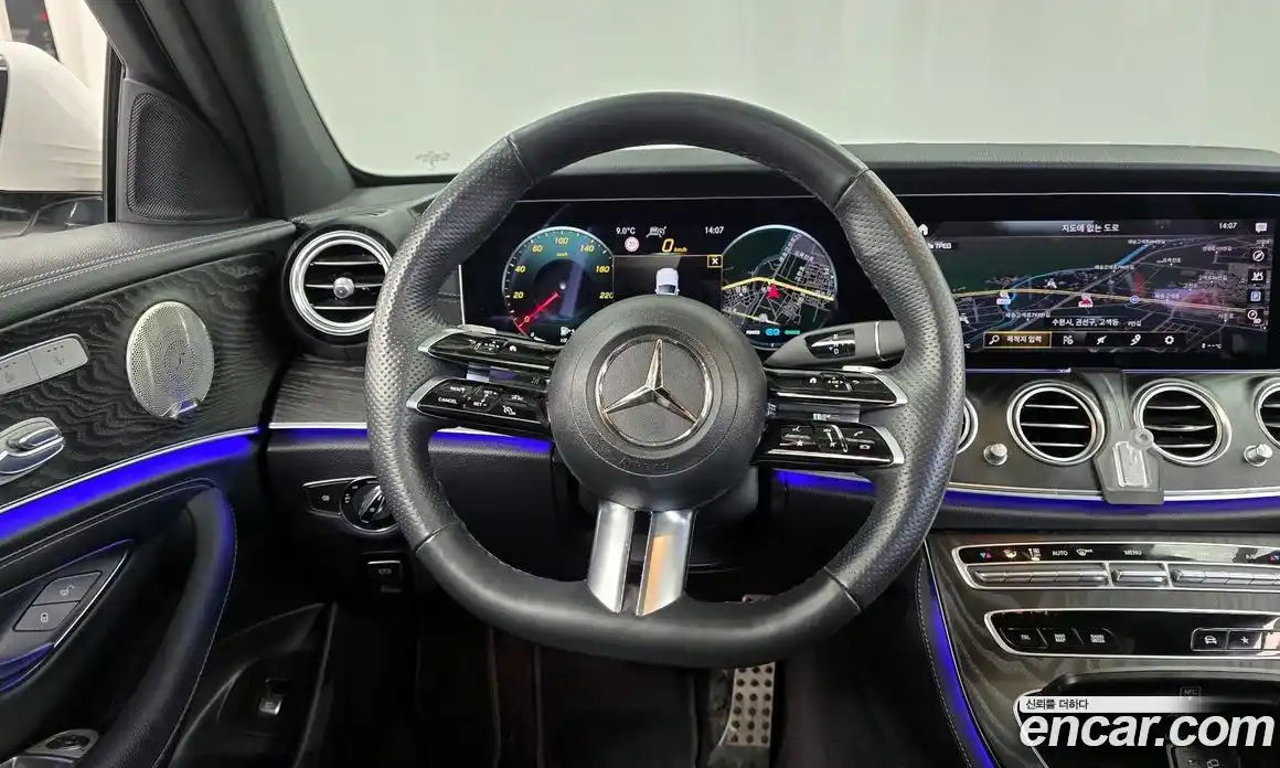 Mercedes-Benz E-Class 2023 1.9 гидро в Москве, фото 13