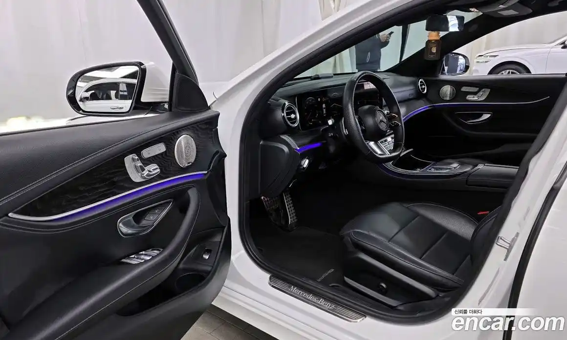 Mercedes-Benz E-Class 2023 1.9 гидро в Москве, фото 10