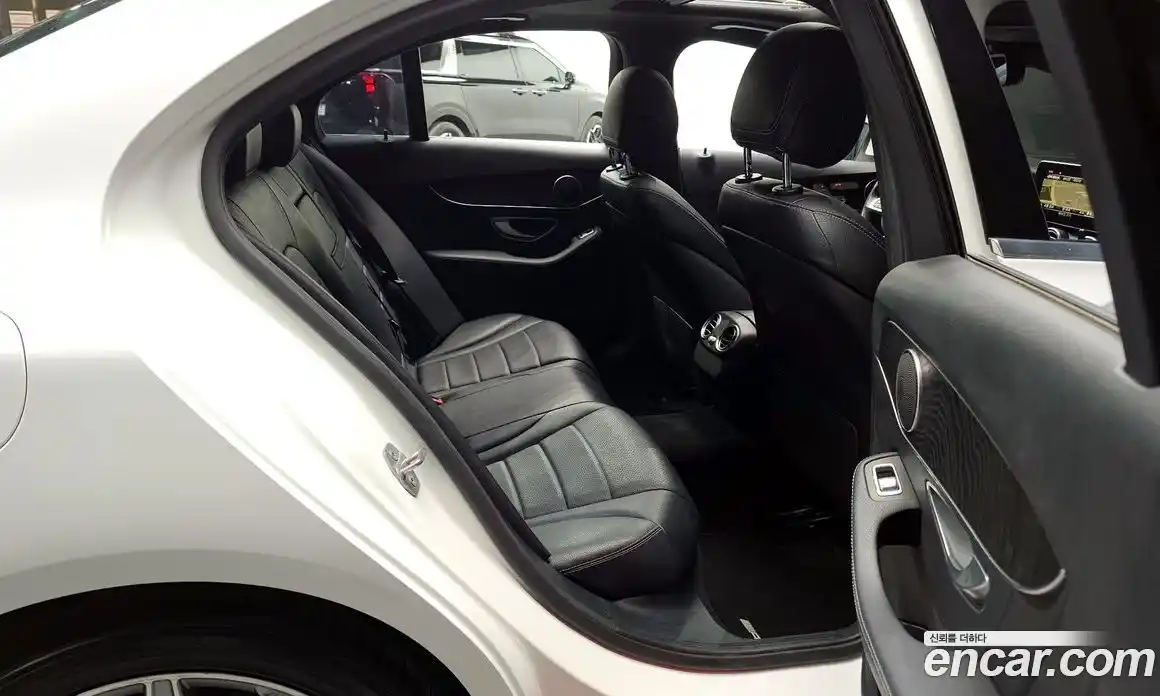 Mercedes-Benz C-Class 2017 2.0 гидро в Москве № 160975, фото 12