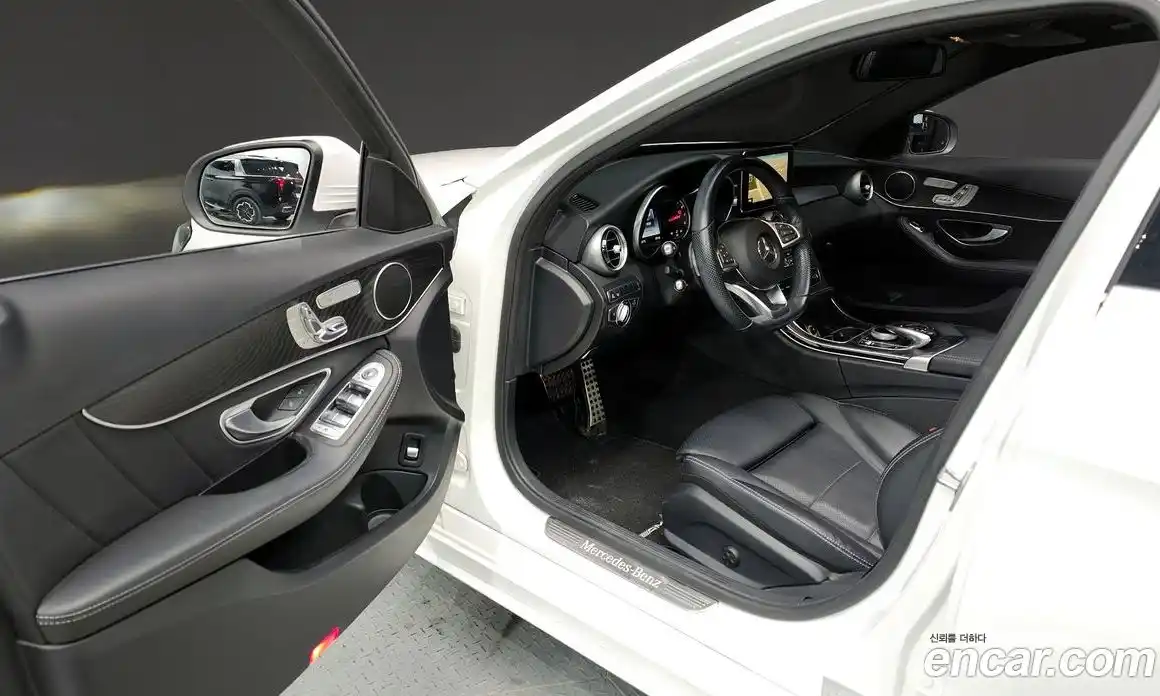 Mercedes-Benz C-Class 2017 2.0 гидро в Москве № 160975, фото 10
