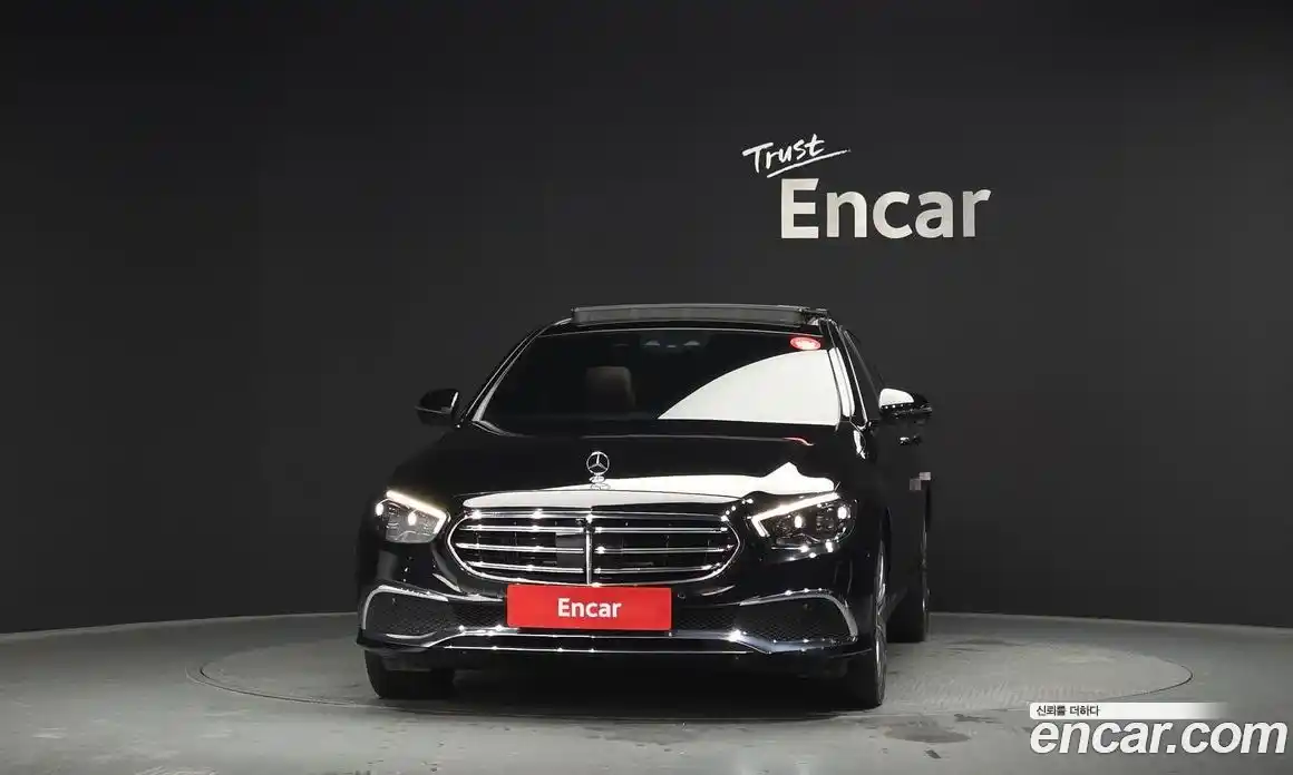 Mercedes-Benz E-Class 2021 3.0 гидро в Москве № 161858, фото 3