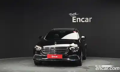 Mercedes-Benz E-Class 2021 3.0 гидро в Москве № 161858, миниатюра 3