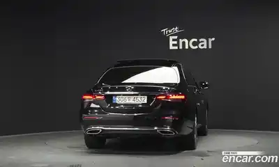 Mercedes-Benz E-Class 2021 3.0 гидро в Москве № 161858, миниатюра 4