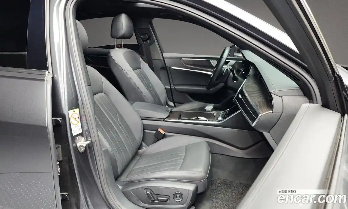 Audi A6 2022 2.0 гидро в Москве № 162984, фото 11