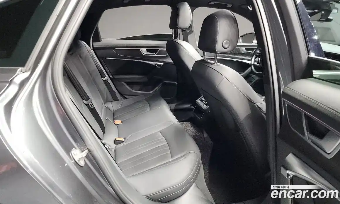 Audi A6 2022 2.0 гидро в Москве № 162984, фото 12