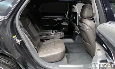 Audi A8 2021 4.0 гидро в Москве № 163682, миниатюра 12