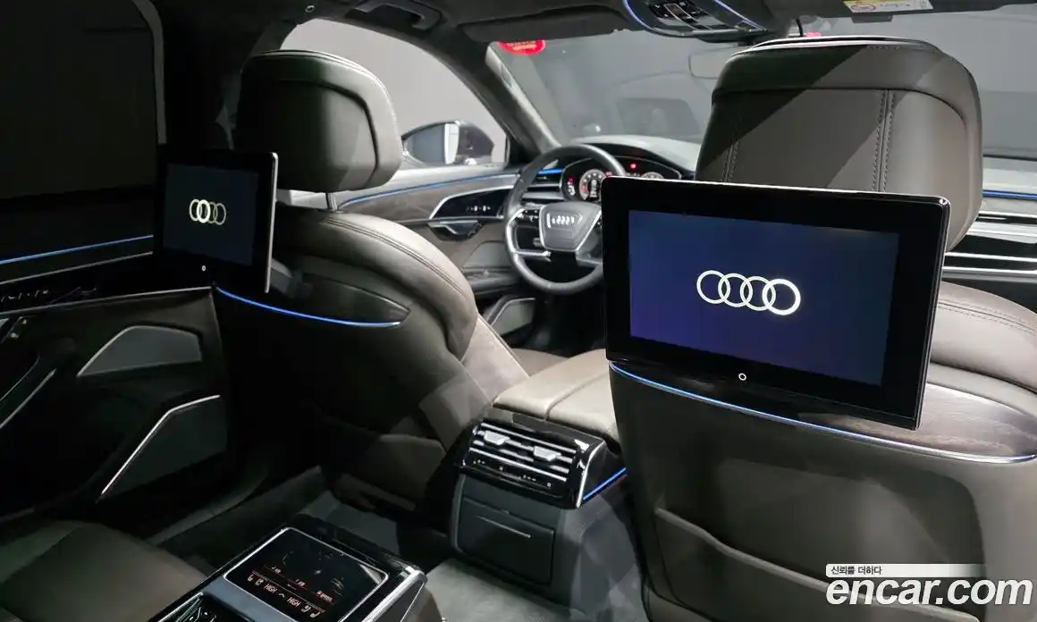 Audi A8 2021 4.0 гидро в Москве № 163682, фото 17