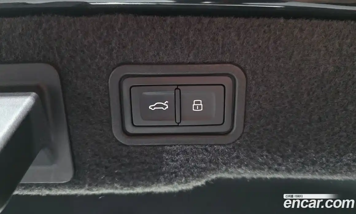 Audi A8 2021 4.0 гидро в Москве № 163682, фото 20