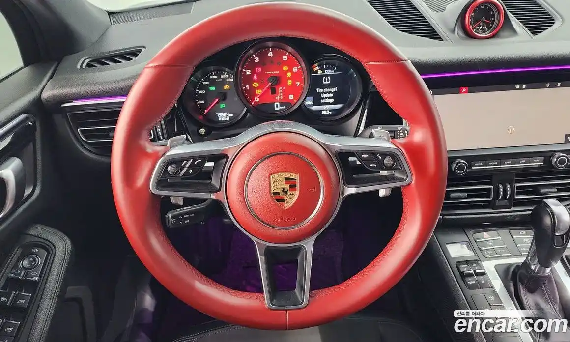 Porsche Macan 2019 2.0 гидро в Москве № 165376, фото 13