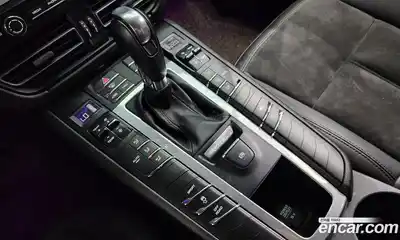 Porsche Macan 2019 2.0 гидро в Москве № 165376, миниатюра 9