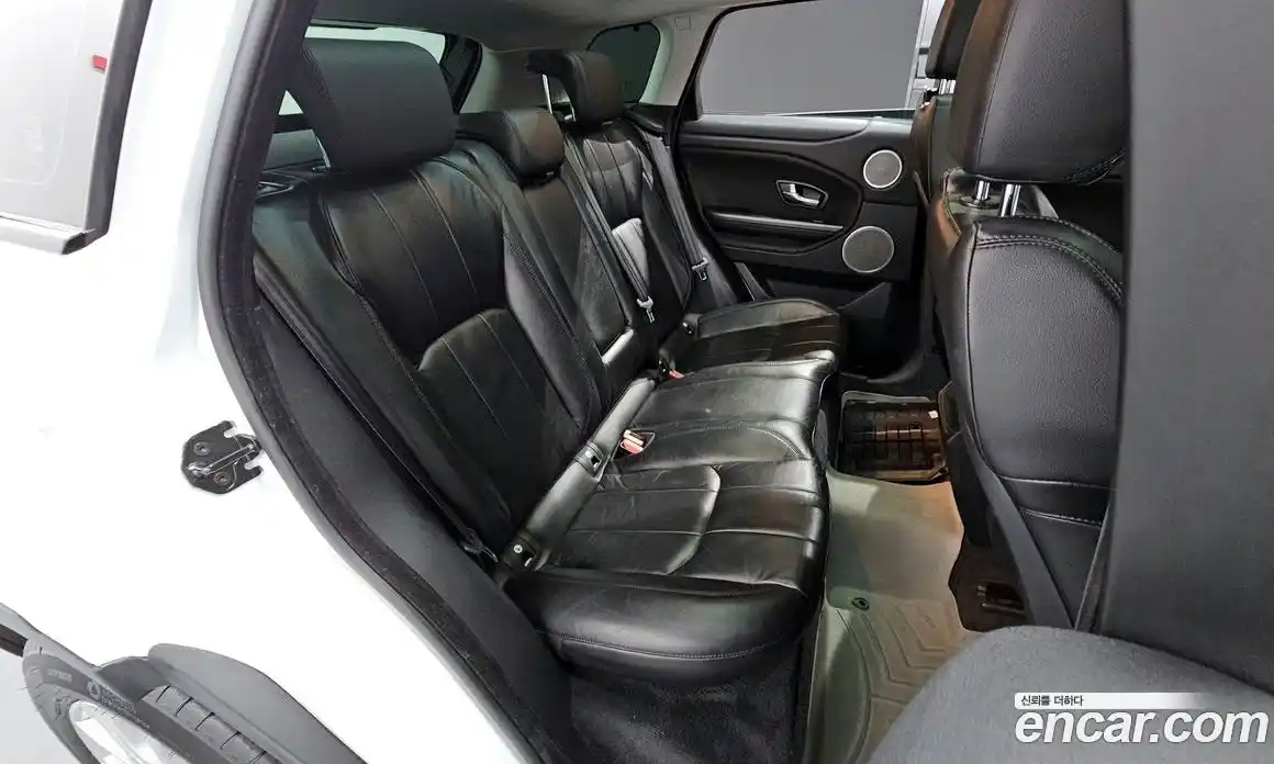 Land Rover Range-Rover Evoque 2018 2.0 гидро в Москве № 166371, фото 12