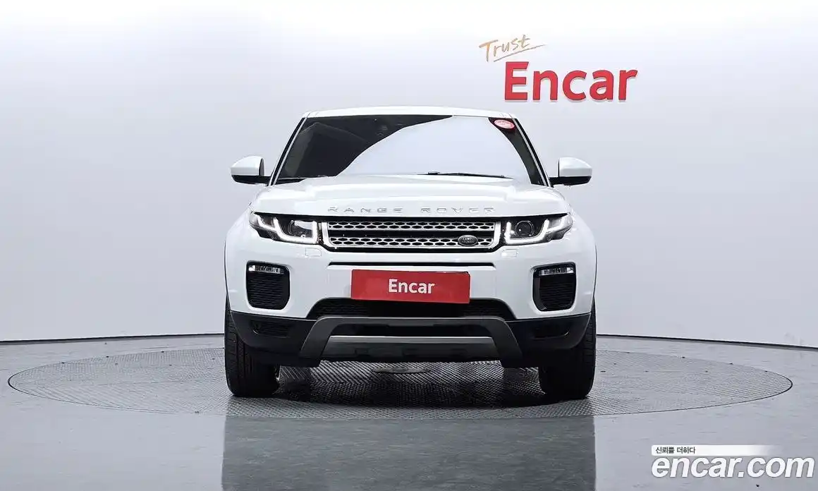 Land Rover Range-Rover Evoque 2018 2.0 гидро в Москве № 166371, фото 3