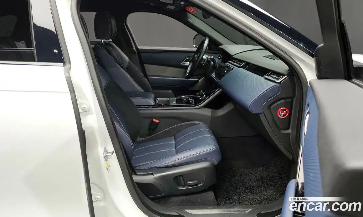 Land Rover Range-Rover Velar 2018 2.0 гидро в Москве № 166533, фото 11