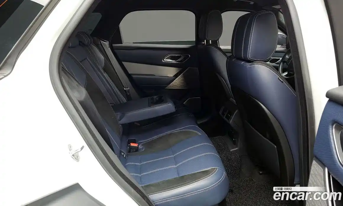 Land Rover Range-Rover Velar 2018 2.0 гидро в Москве № 166533, фото 12