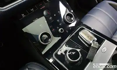 Land Rover Range-Rover Velar 2018 2.0 гидро в Москве № 166533, миниатюра 9