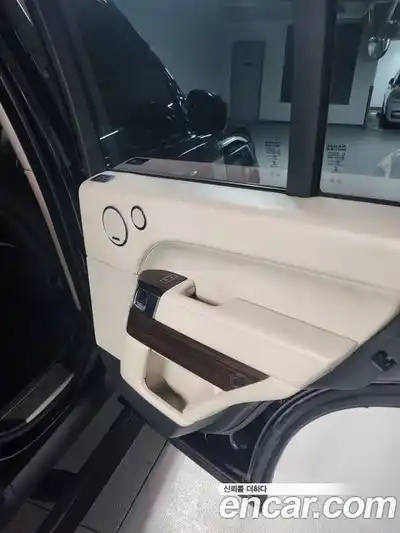 Land Rover Range-Rover 2014 4.4 гидро в Москве № 166911, миниатюра 12