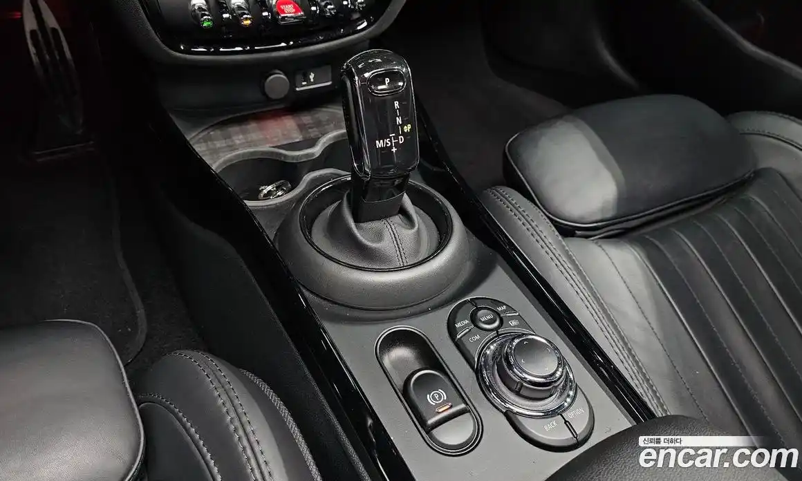 Mini Clubman 2023 2.0 гидро в Москве № 167098, фото 9