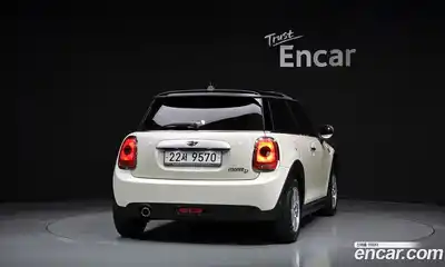Mini Cooper 2014 1.5 гидро в Москве № 167217, миниатюра 4