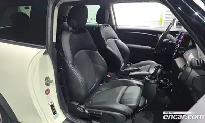 Mini Cooper 2014 1.5 гидро в Москве № 167217, миниатюра 10