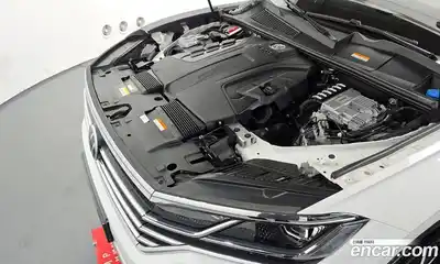 Volkswagen Touareg 2023 3.0 гидро в Москве № 168844, миниатюра 6