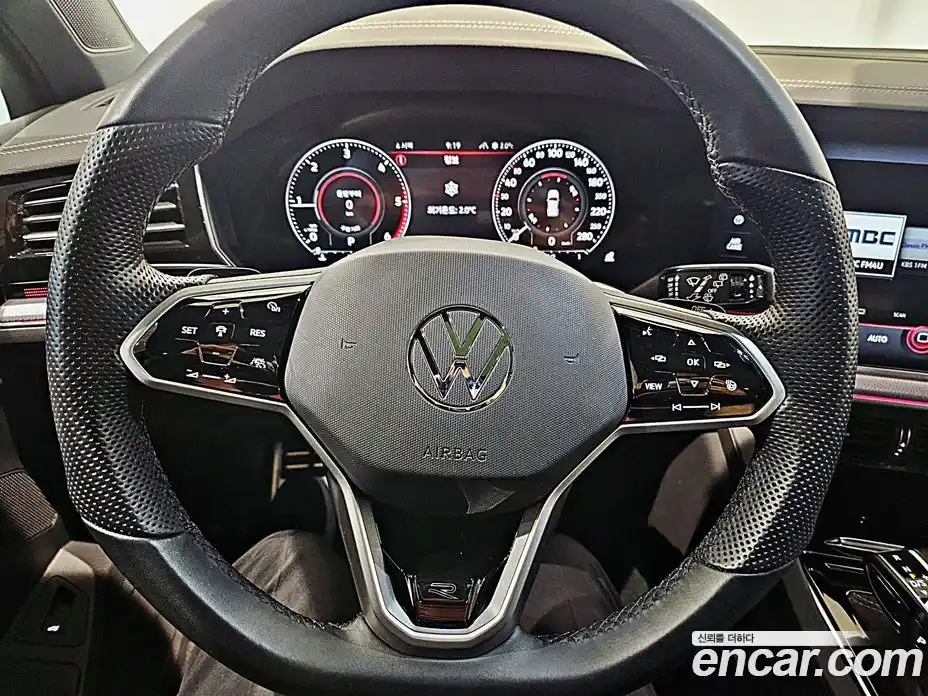 Volkswagen Touareg 2023 3.0 гидро в Москве № 169150, фото 11