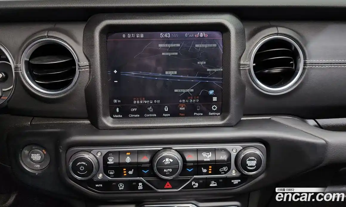 Jeep Wrangler 2022 2.0 гидро в Москве № 169472, фото 15