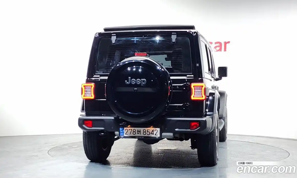 Jeep Wrangler 2022 2.0 гидро в Москве № 169472, фото 3