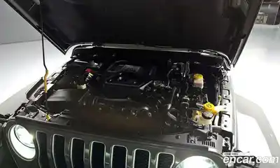 Jeep Wrangler 2021 2.0 гидро в Москве № 169703, миниатюра 6