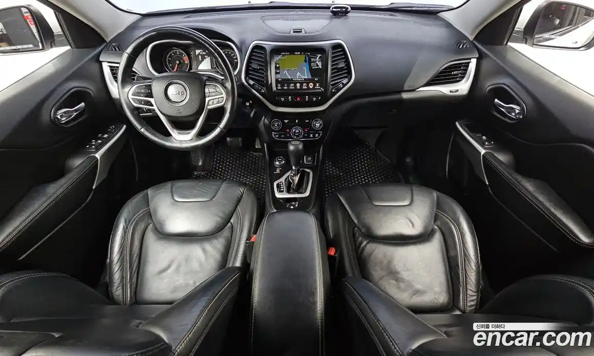 Jeep Cherokee 2017 2.4 гидро в Москве № 169782, фото 7