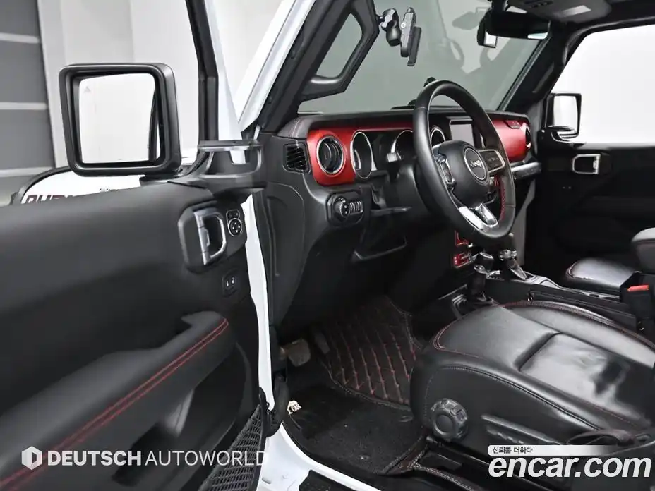Jeep Wrangler 2023 2.0 гидро в Москве № 169959, фото 11
